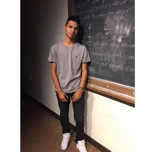 Meet your Posher, Eduardo - Picture 1 of 1